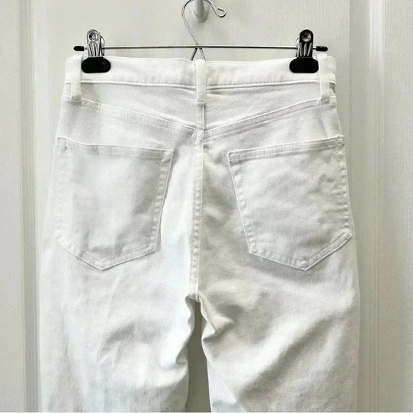 Gap High  Rise Slim Straight Leg Cigarette Jeans Button Fly White Denim Size 26 - Picture 9 of 14